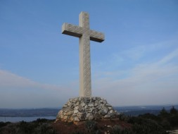 križ-kamenjak